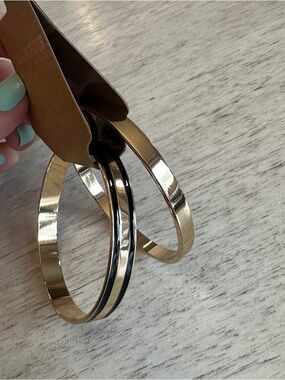 1st & Gorgeous Carolee NY Gold Tone and Black Bangle Bracelet Set NWT